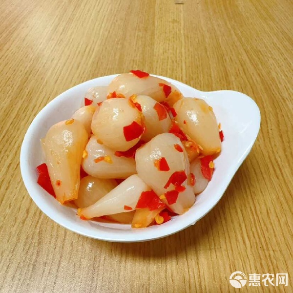 湖南剁椒藠头 酸辣脆爽的家乡味，餐前小吃的绝佳选择